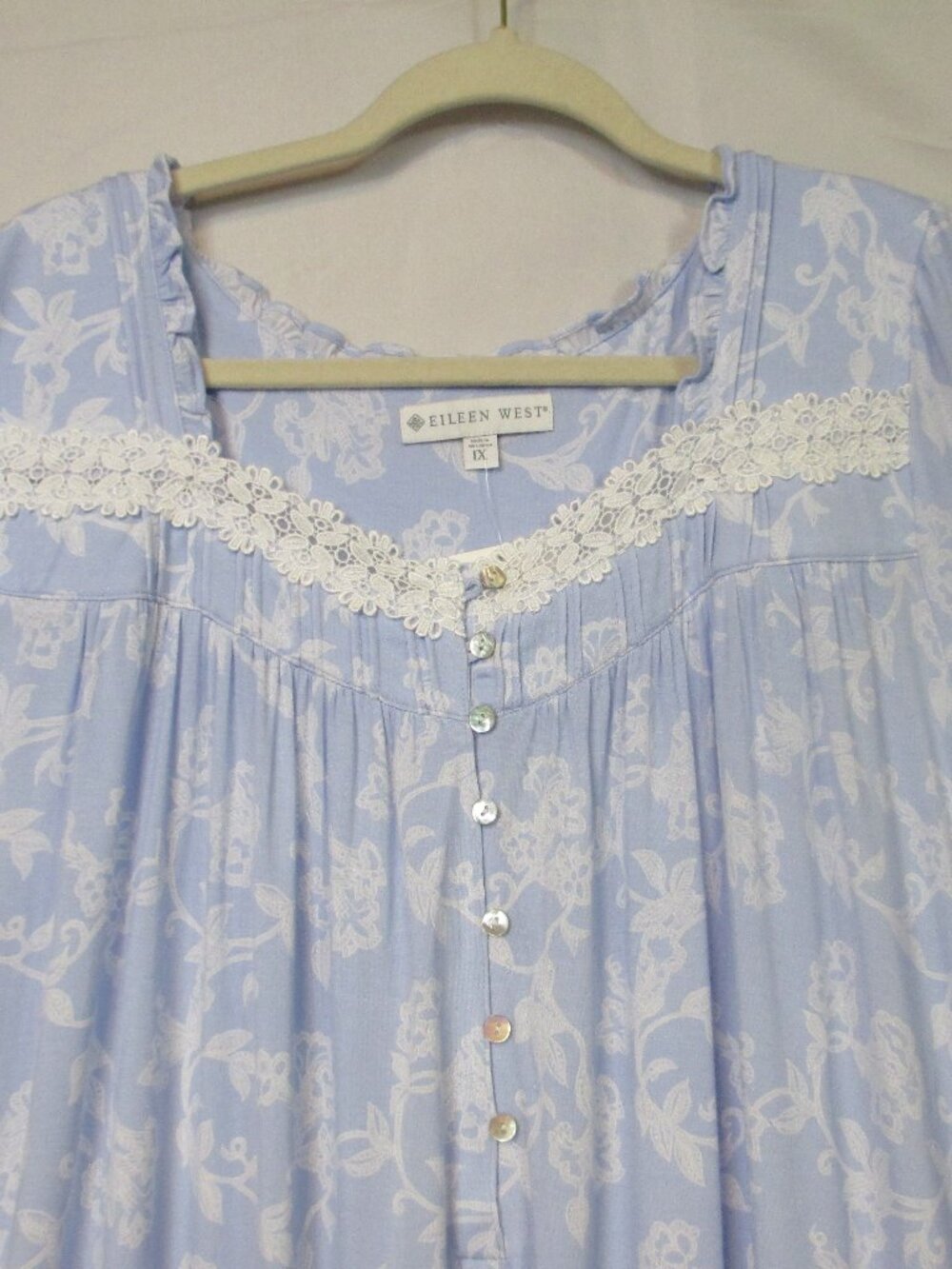 NWT $78 Eileen West Blue Floral SILKY Modal Long Waltz Nightgown Cap Sleeve 1X - Picture 3 of 9